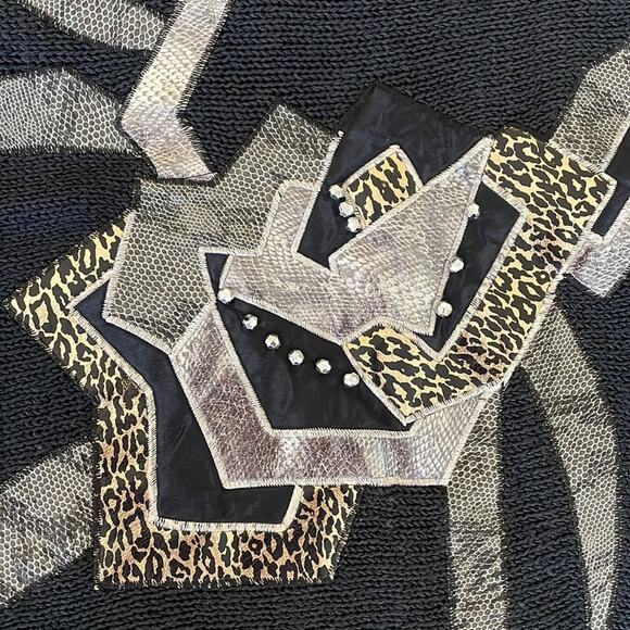 Eddie Dassin 80s Black Knit Animal Print Stud Appliqué Sweater Shoulder Pads M - Picture 3 of 10